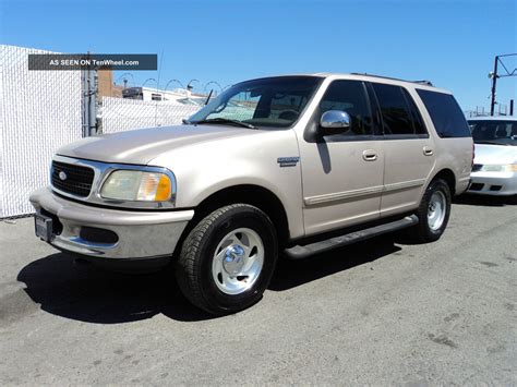 ford expedition xlt weight